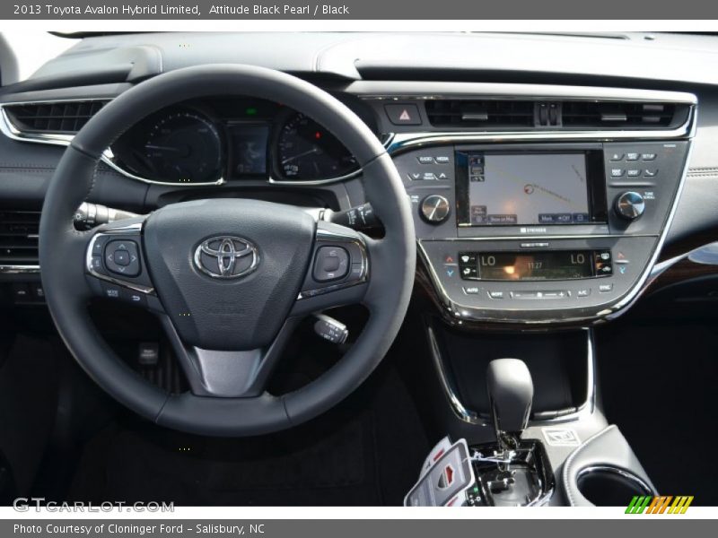Attitude Black Pearl / Black 2013 Toyota Avalon Hybrid Limited
