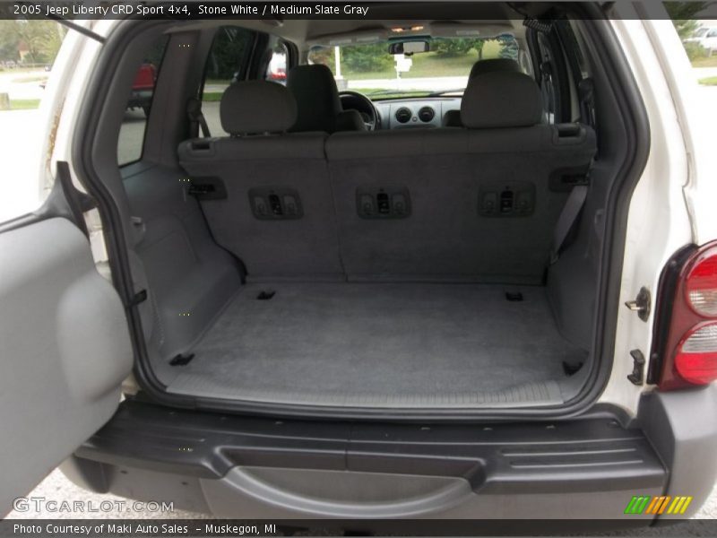 Stone White / Medium Slate Gray 2005 Jeep Liberty CRD Sport 4x4