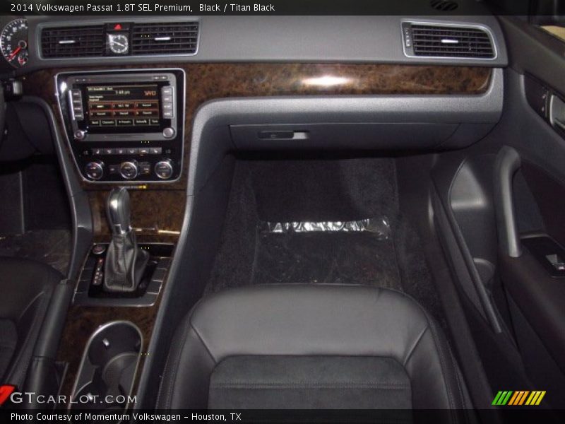 Black / Titan Black 2014 Volkswagen Passat 1.8T SEL Premium