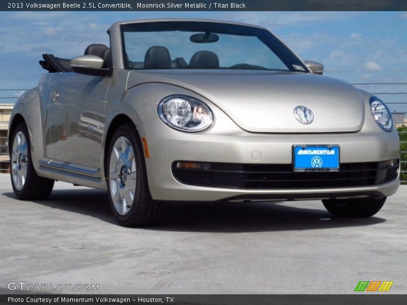 Moonrock Silver Metallic / Titan Black 2013 Volkswagen Beetle 2.5L Convertible