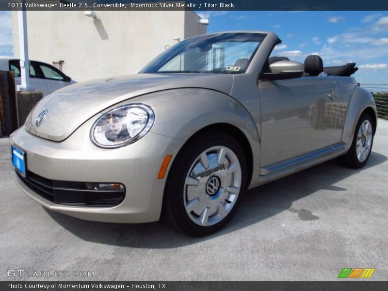 Moonrock Silver Metallic / Titan Black 2013 Volkswagen Beetle 2.5L Convertible