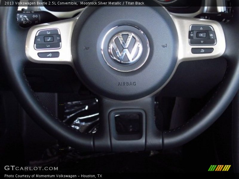 Moonrock Silver Metallic / Titan Black 2013 Volkswagen Beetle 2.5L Convertible