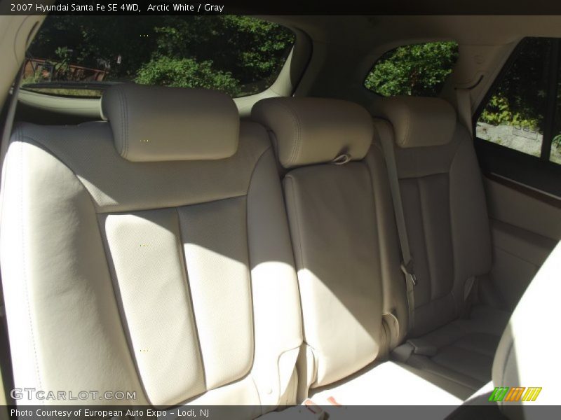 Arctic White / Gray 2007 Hyundai Santa Fe SE 4WD