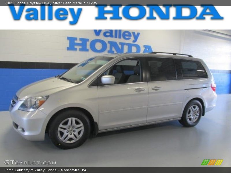 Silver Pearl Metallic / Gray 2005 Honda Odyssey EX-L