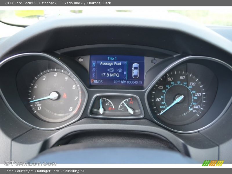 Tuxedo Black / Charcoal Black 2014 Ford Focus SE Hatchback