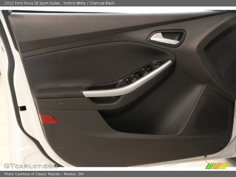 Oxford White / Charcoal Black 2012 Ford Focus SE Sport Sedan