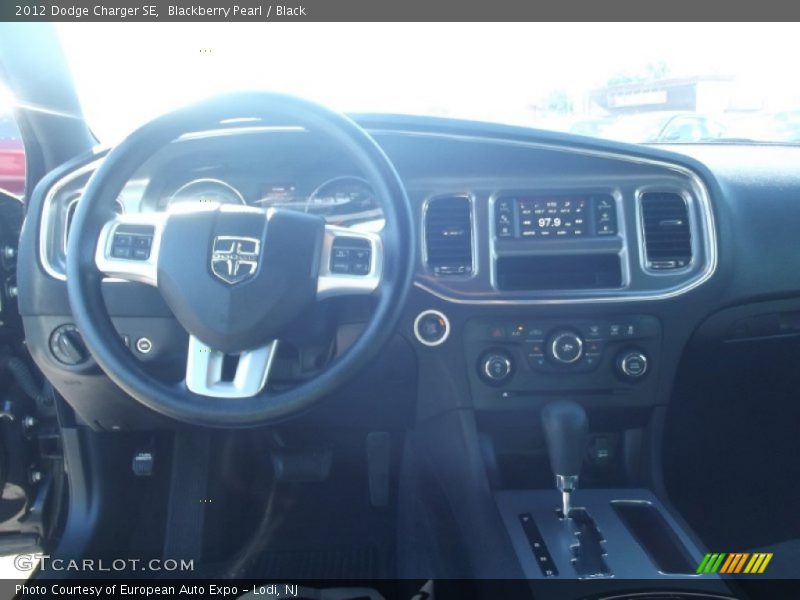 Blackberry Pearl / Black 2012 Dodge Charger SE