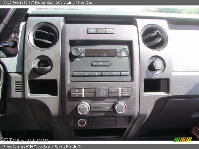 Oxford White / Steel Gray 2012 Ford F150 XLT Regular Cab