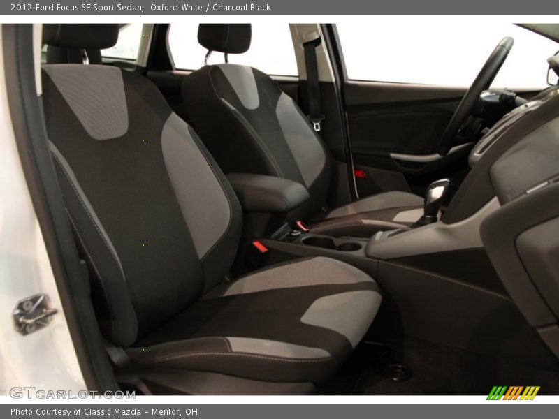Oxford White / Charcoal Black 2012 Ford Focus SE Sport Sedan