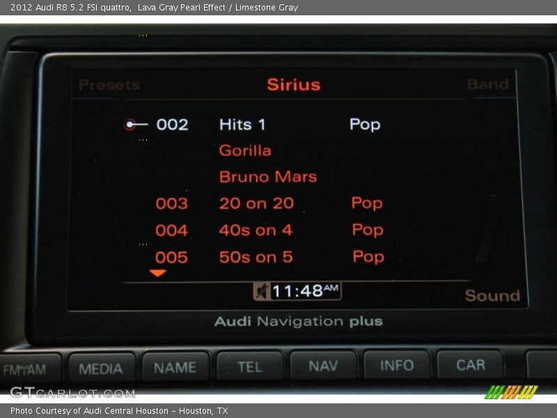 Lava Gray Pearl Effect / Limestone Gray 2012 Audi R8 5.2 FSI quattro