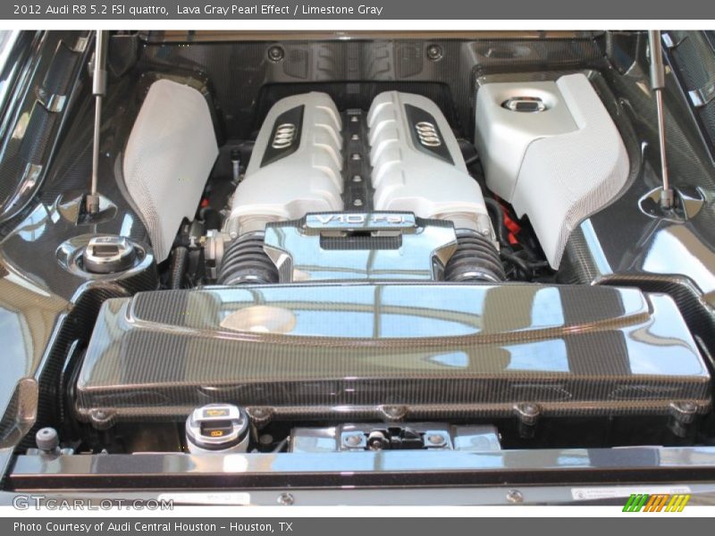  2012 R8 5.2 FSI quattro Engine - 5.2 Liter FSI DOHC 40-Valve VVT V10