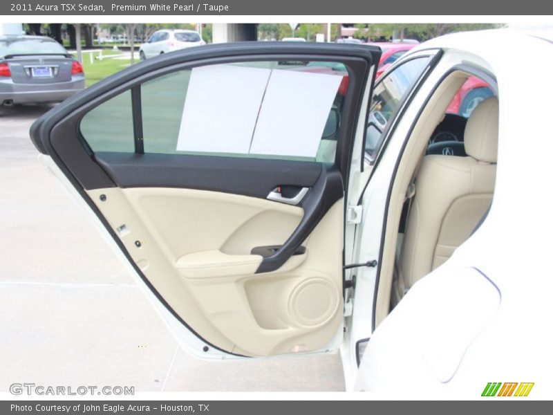 Premium White Pearl / Taupe 2011 Acura TSX Sedan