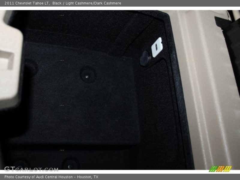 Black / Light Cashmere/Dark Cashmere 2011 Chevrolet Tahoe LT