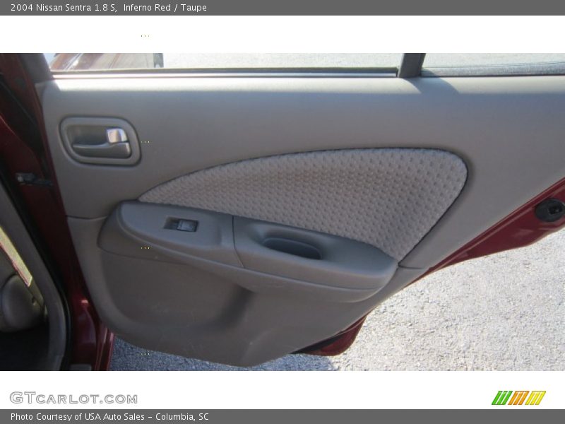 Inferno Red / Taupe 2004 Nissan Sentra 1.8 S