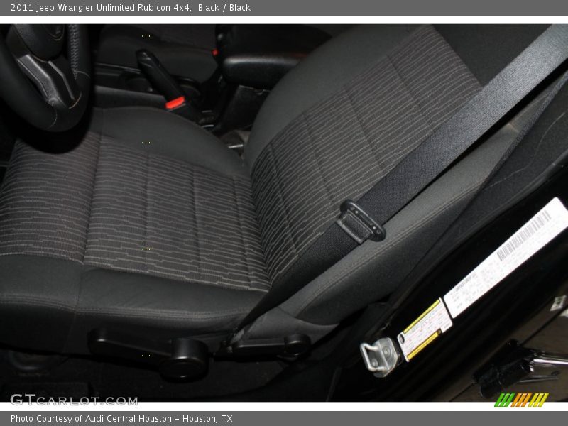 Black / Black 2011 Jeep Wrangler Unlimited Rubicon 4x4