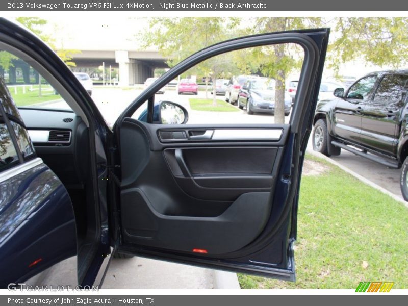 Night Blue Metallic / Black Anthracite 2013 Volkswagen Touareg VR6 FSI Lux 4XMotion