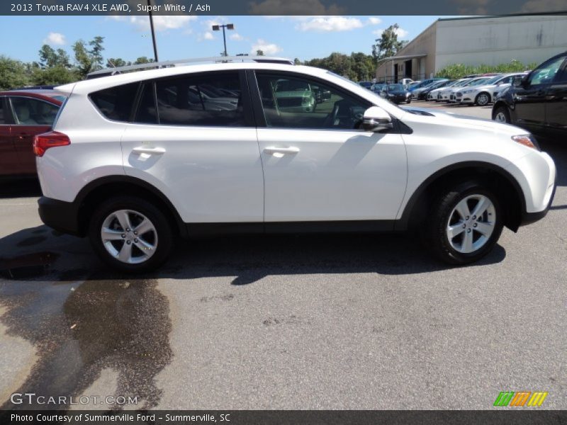 Super White / Ash 2013 Toyota RAV4 XLE AWD