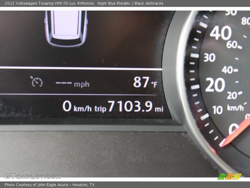 Night Blue Metallic / Black Anthracite 2013 Volkswagen Touareg VR6 FSI Lux 4XMotion