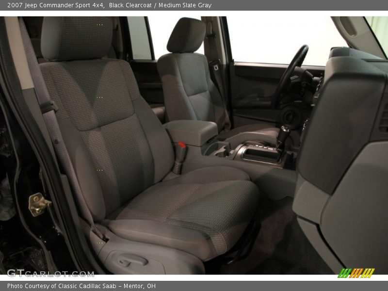 Front Seat of 2007 Commander Sport 4x4