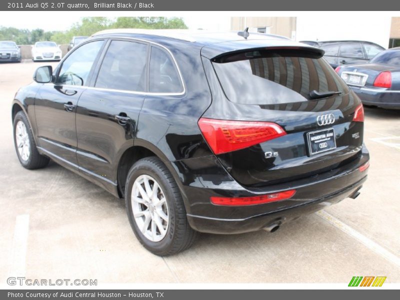 Brilliant Black / Black 2011 Audi Q5 2.0T quattro