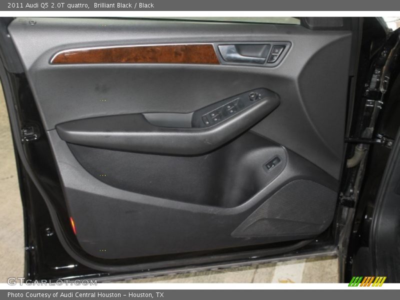 Brilliant Black / Black 2011 Audi Q5 2.0T quattro