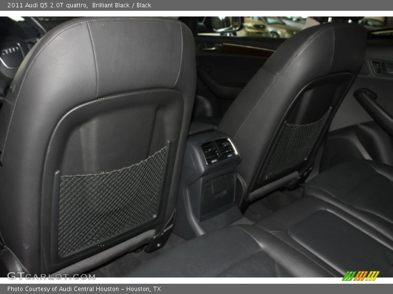 Brilliant Black / Black 2011 Audi Q5 2.0T quattro