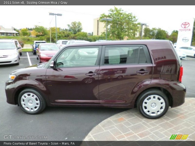 Sizzling Crimson Mica / Gray 2011 Scion xB