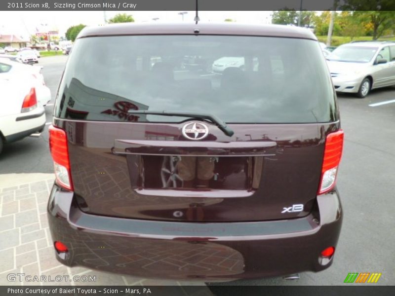 Sizzling Crimson Mica / Gray 2011 Scion xB