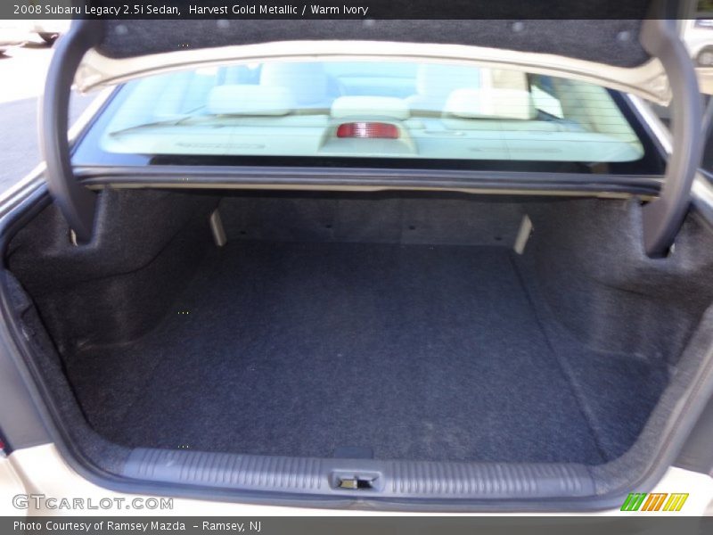 Harvest Gold Metallic / Warm Ivory 2008 Subaru Legacy 2.5i Sedan