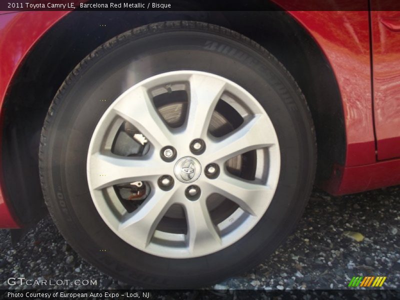 Barcelona Red Metallic / Bisque 2011 Toyota Camry LE