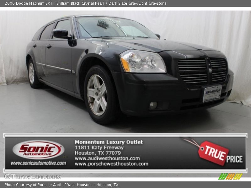 Brilliant Black Crystal Pearl / Dark Slate Gray/Light Graystone 2006 Dodge Magnum SXT