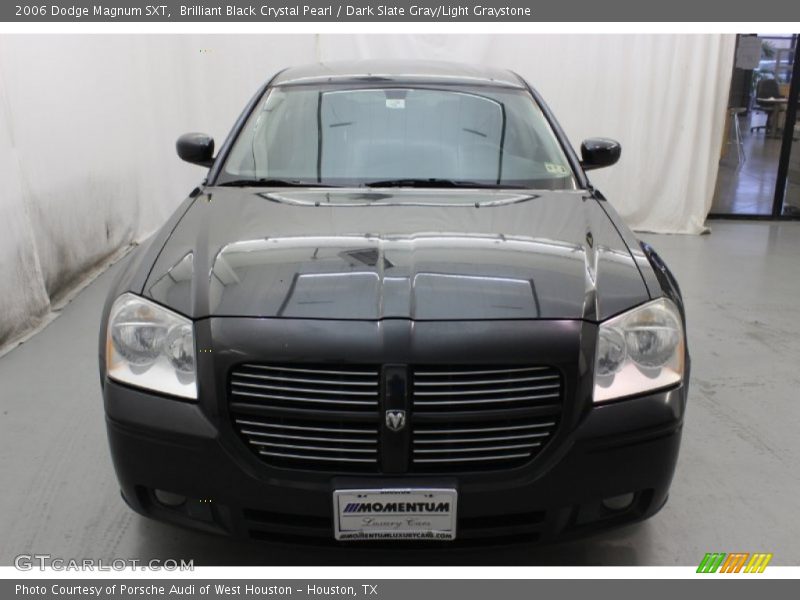 Brilliant Black Crystal Pearl / Dark Slate Gray/Light Graystone 2006 Dodge Magnum SXT