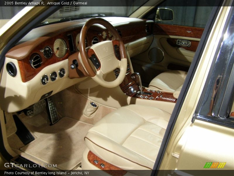 Antique Gold / Oatmeal 2005 Bentley Arnage R