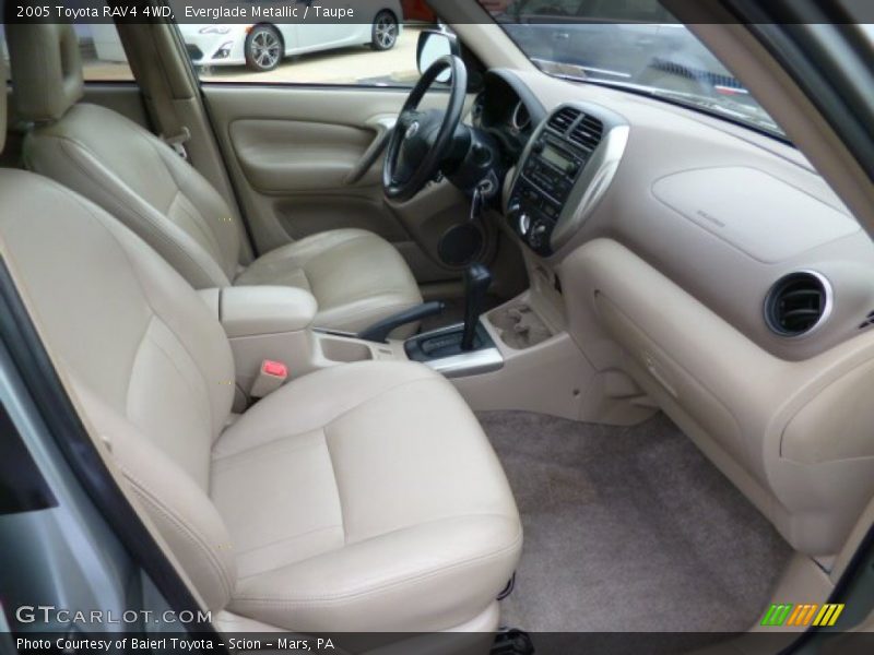 Everglade Metallic / Taupe 2005 Toyota RAV4 4WD
