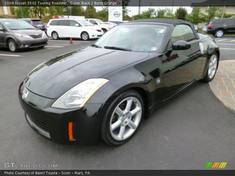 Front 3/4 View of 2004 350Z Touring Roadster