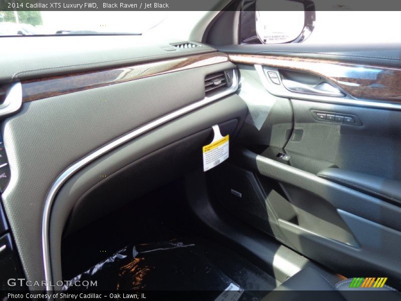 Black Raven / Jet Black 2014 Cadillac XTS Luxury FWD