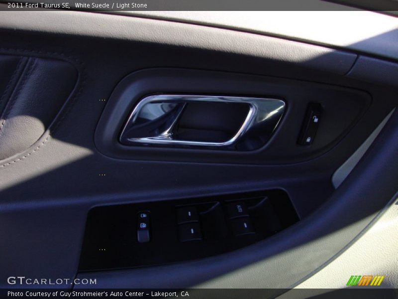 White Suede / Light Stone 2011 Ford Taurus SE