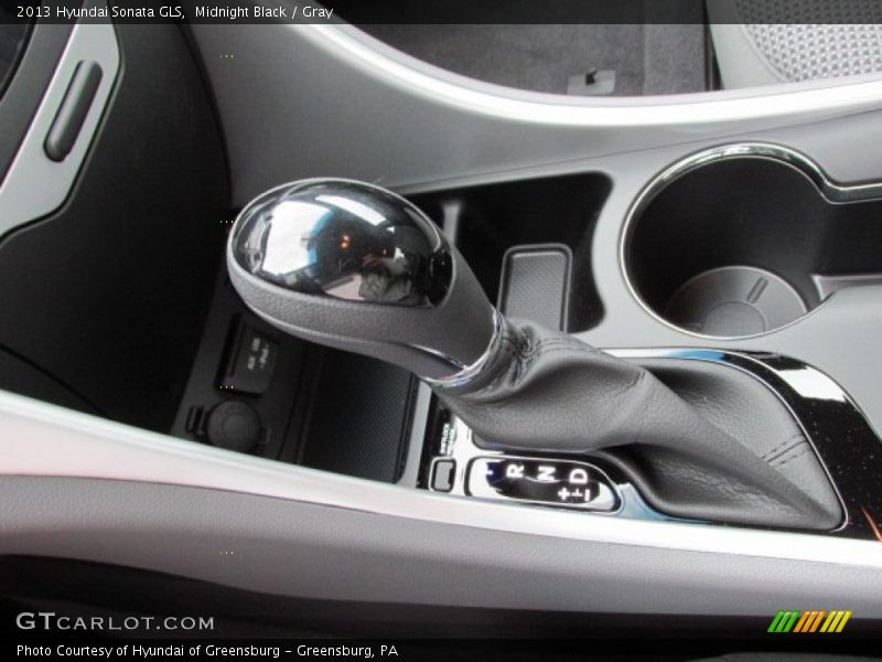 Midnight Black / Gray 2013 Hyundai Sonata GLS