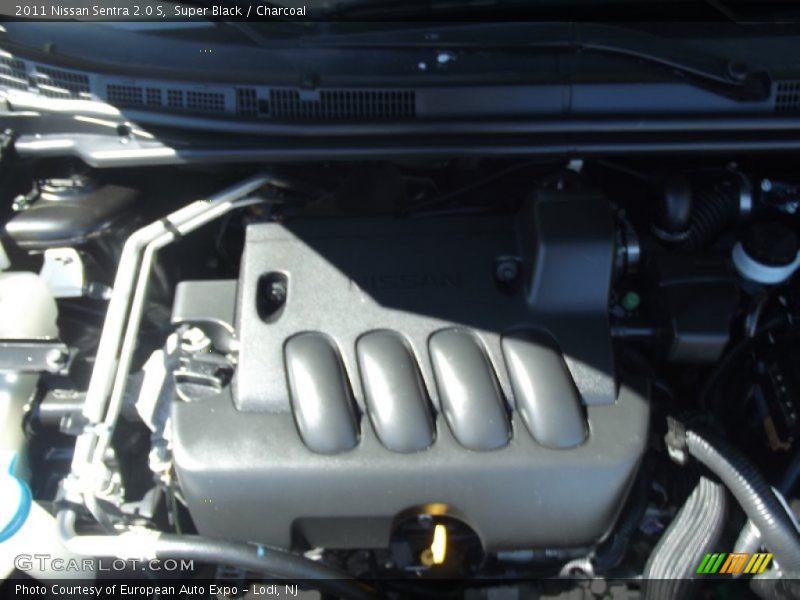 Super Black / Charcoal 2011 Nissan Sentra 2.0 S