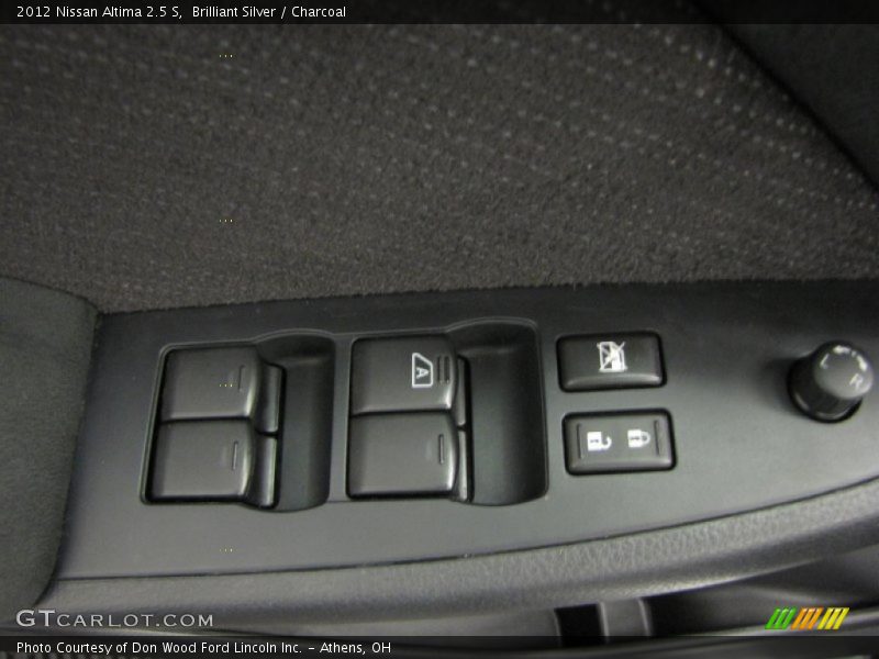 Brilliant Silver / Charcoal 2012 Nissan Altima 2.5 S