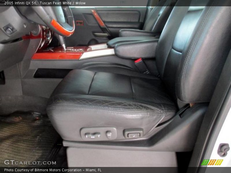 Tuscan Pearl White / Willow 2005 Infiniti QX 56