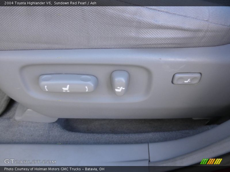 Sundown Red Pearl / Ash 2004 Toyota Highlander V6