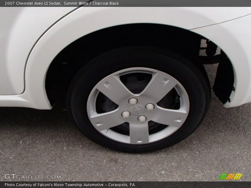 Summit White / Charcoal Black 2007 Chevrolet Aveo LS Sedan