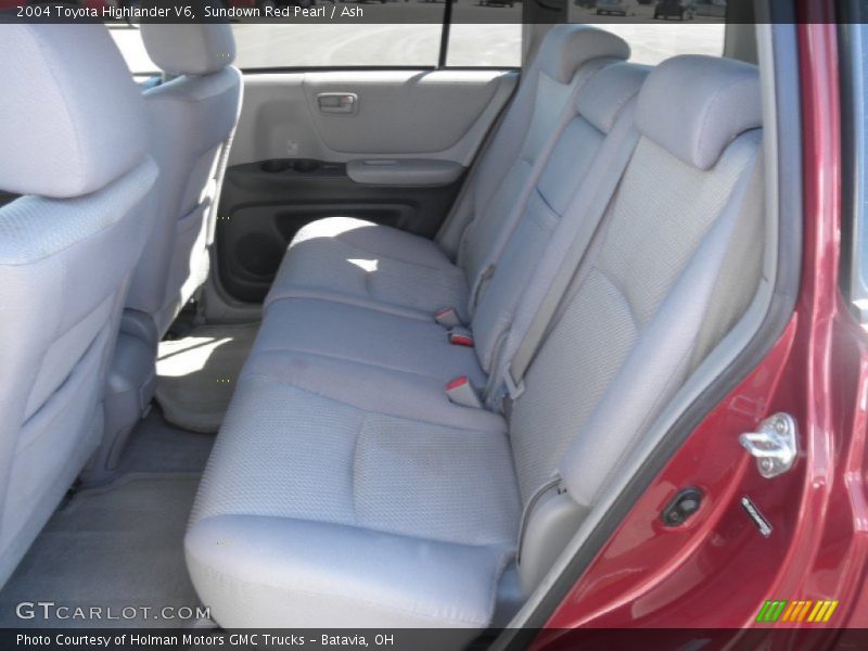Sundown Red Pearl / Ash 2004 Toyota Highlander V6