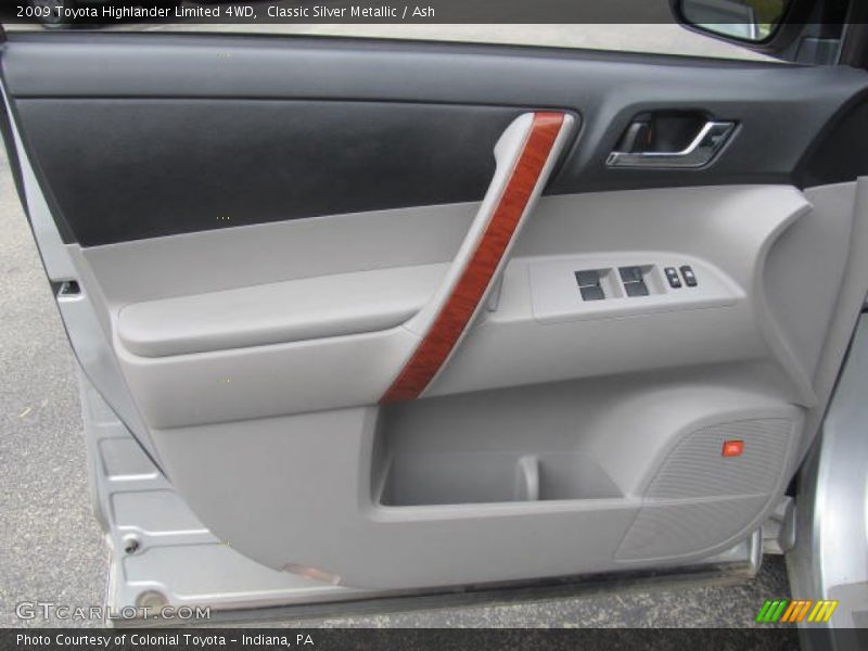 Classic Silver Metallic / Ash 2009 Toyota Highlander Limited 4WD