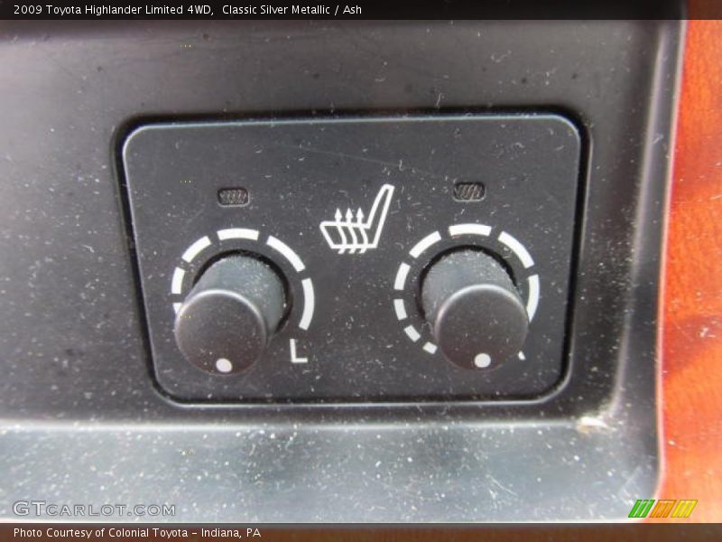 Classic Silver Metallic / Ash 2009 Toyota Highlander Limited 4WD