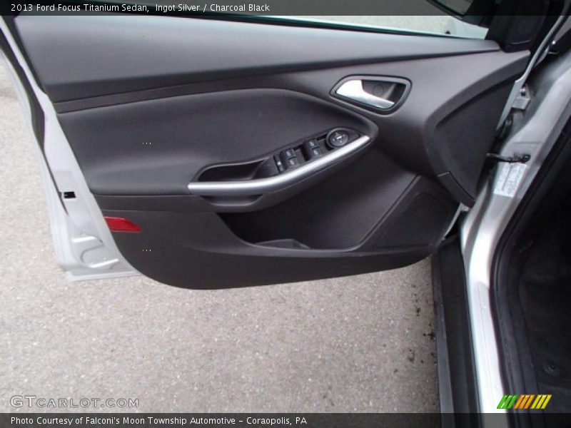 Ingot Silver / Charcoal Black 2013 Ford Focus Titanium Sedan