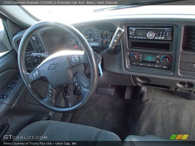 Black / Dark Charcoal 2004 Chevrolet Silverado 2500HD LS Extended Cab 4x4