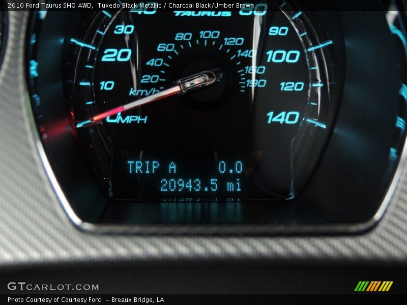 Tuxedo Black Metallic / Charcoal Black/Umber Brown 2010 Ford Taurus SHO AWD