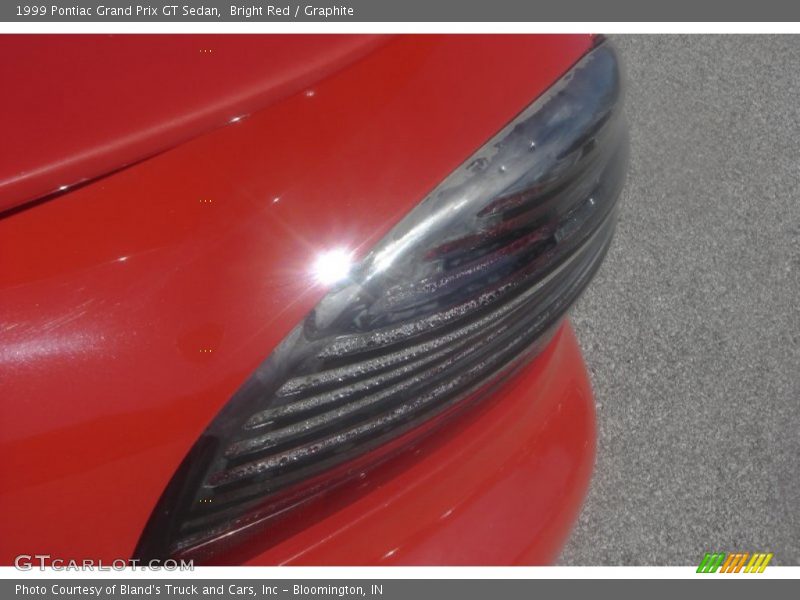 Bright Red / Graphite 1999 Pontiac Grand Prix GT Sedan